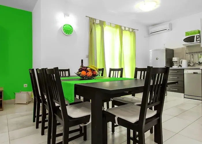 Maslina-2 By Interhome *