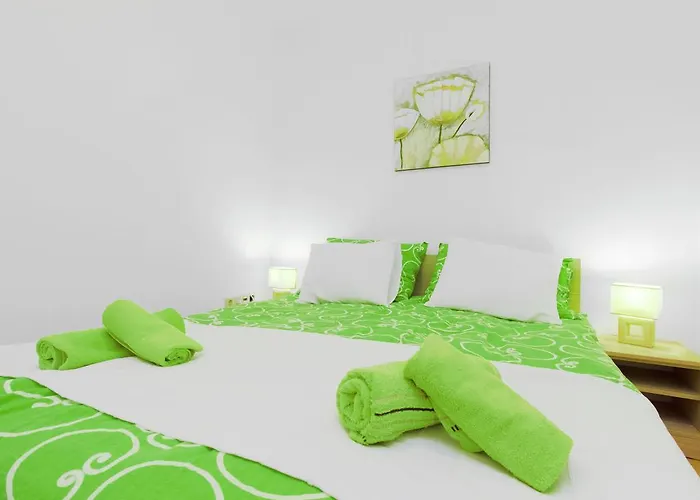 Maslina-2 By Interhome *