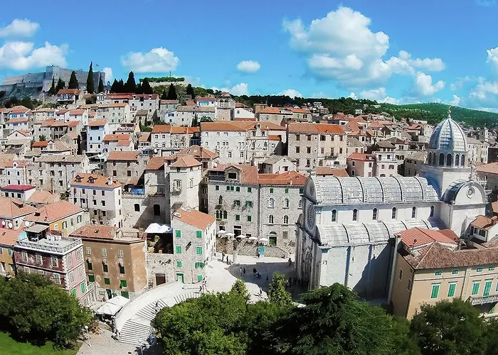 Maslina-2 By Interhome *