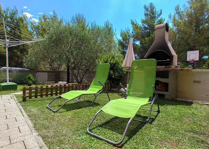 Maslina-2 By Interhome Srima